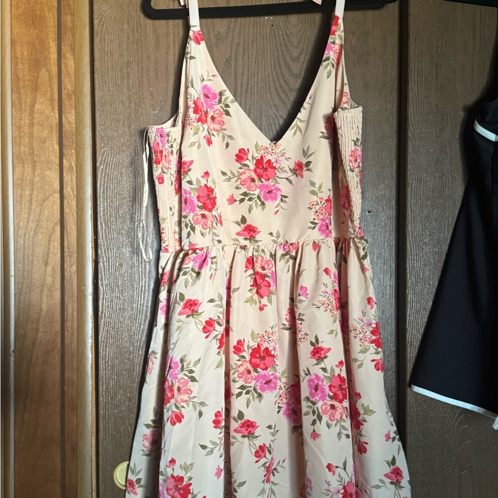Old Navy Floral Print Dress